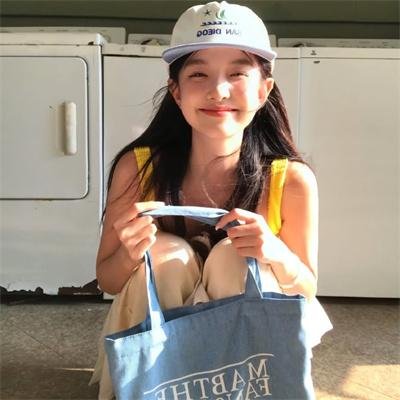 情谜睡美人